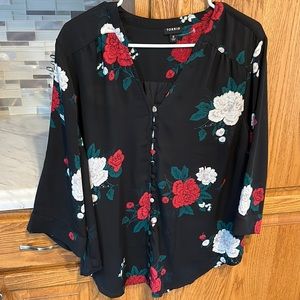 Torrid 3/4 length sleeve blouse